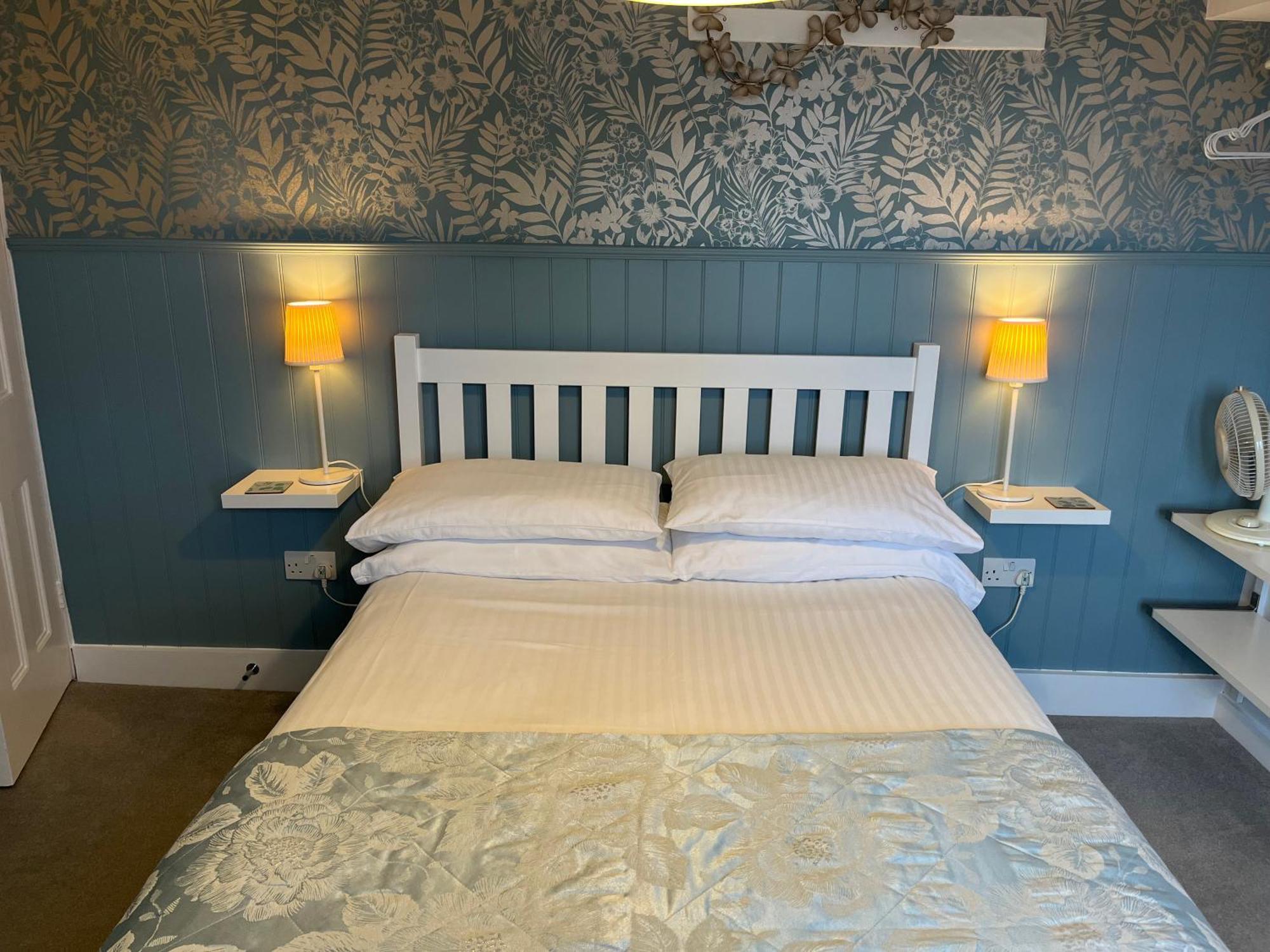 The Palmerston Rooms Romsey Bagian luar foto