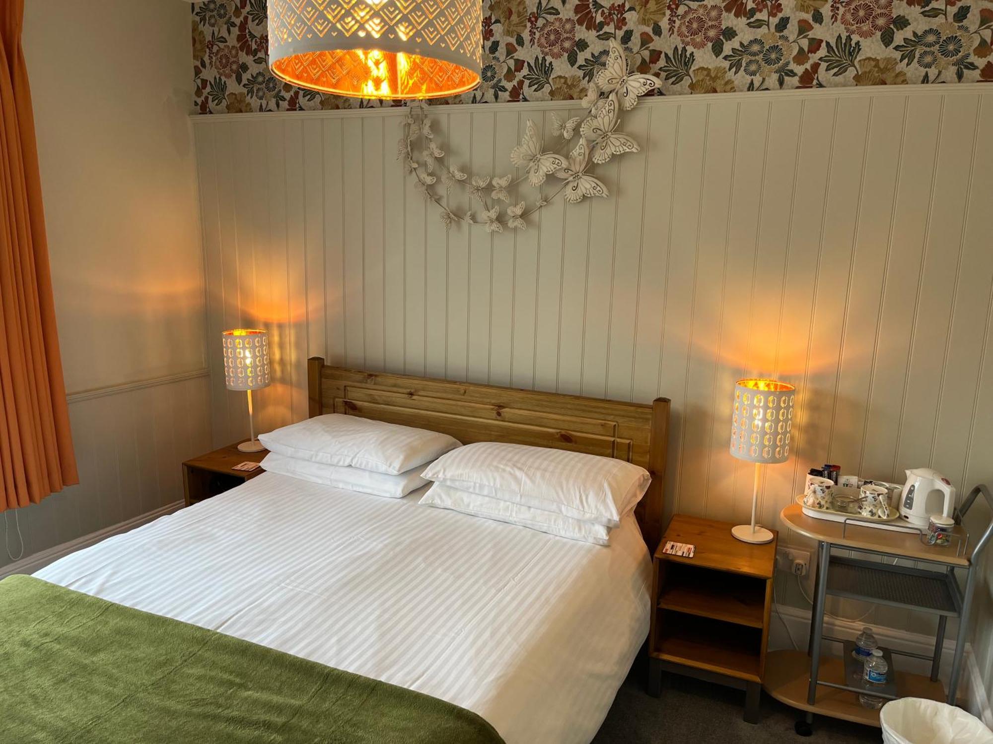 The Palmerston Rooms Romsey Bagian luar foto